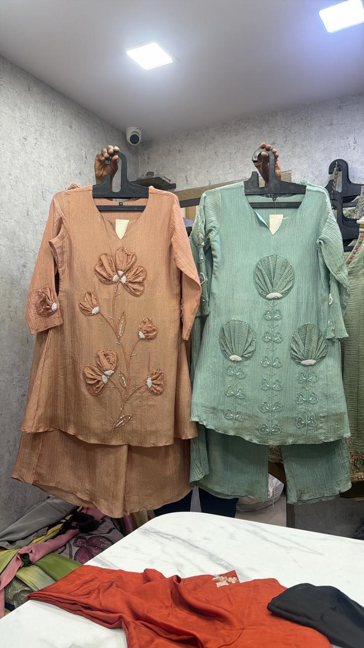 Lavender Pearl Embroidered Kurta Set